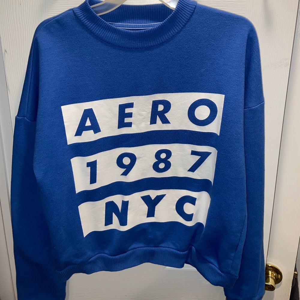 Aeropostale sweat shirt